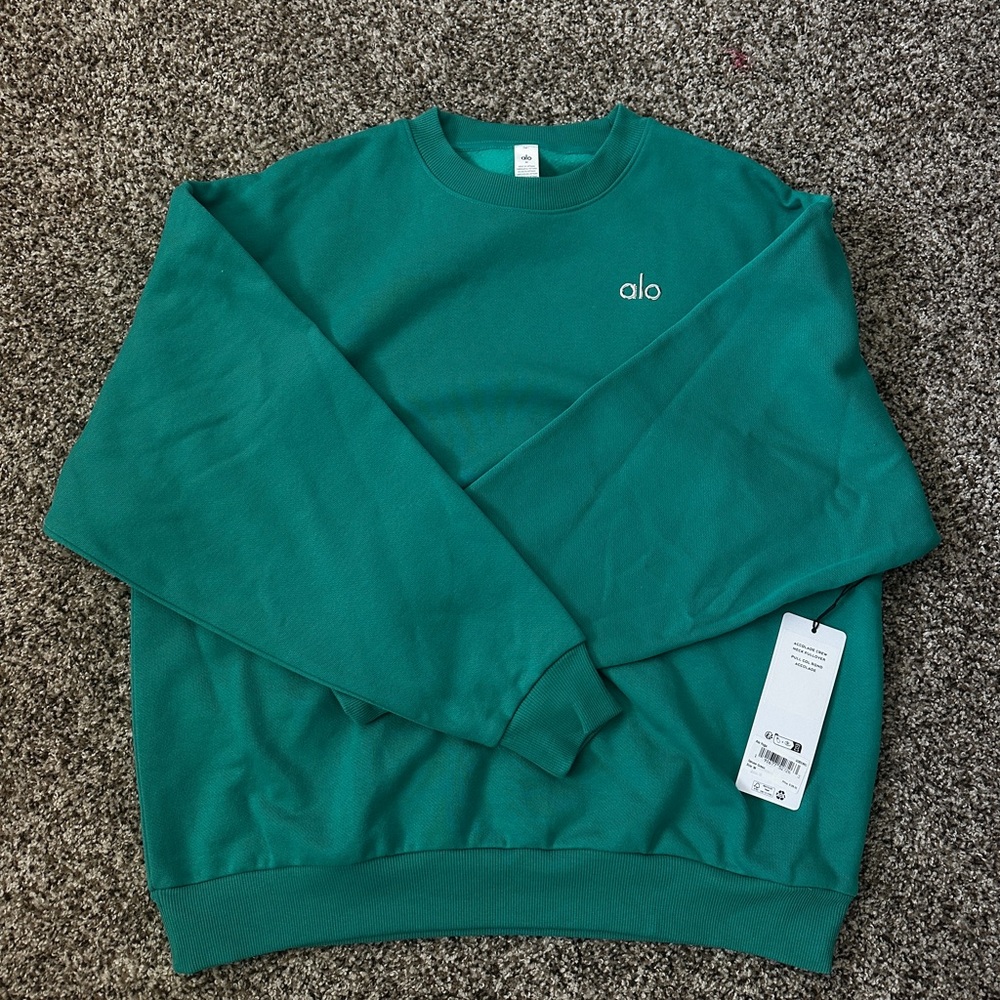 ALO Yoga Spruce Green Accolade Crewneck